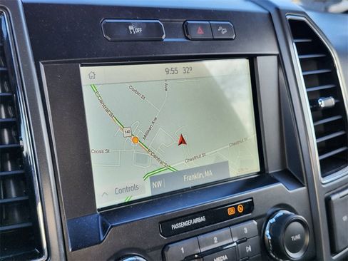 Used 2022 Ford F250 XLT w/ XLT Premium Package image 19