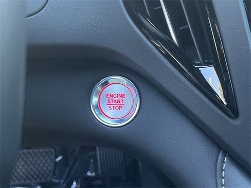 New 2026 Acura RDX SH-AWD image 23