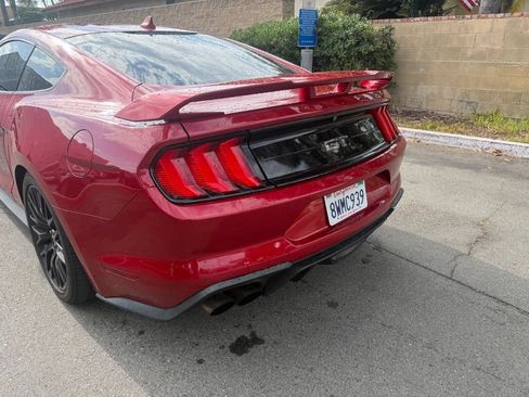 Used 2021 Ford Mustang GT w/ GT Performance Package RWD image 12