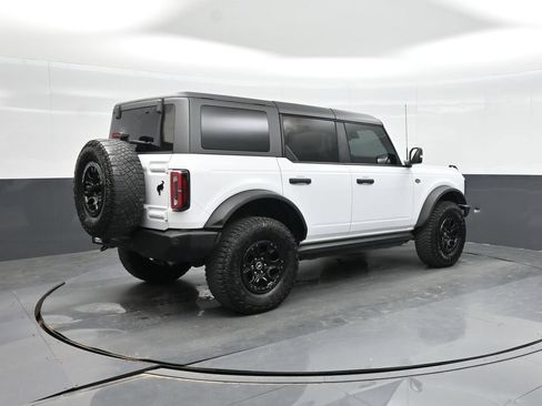 Certified 2023 Ford Bronco Wildtrak AWD/4WD image 7