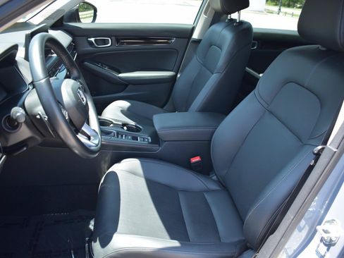 Used 2024 Honda Civic Touring image 24