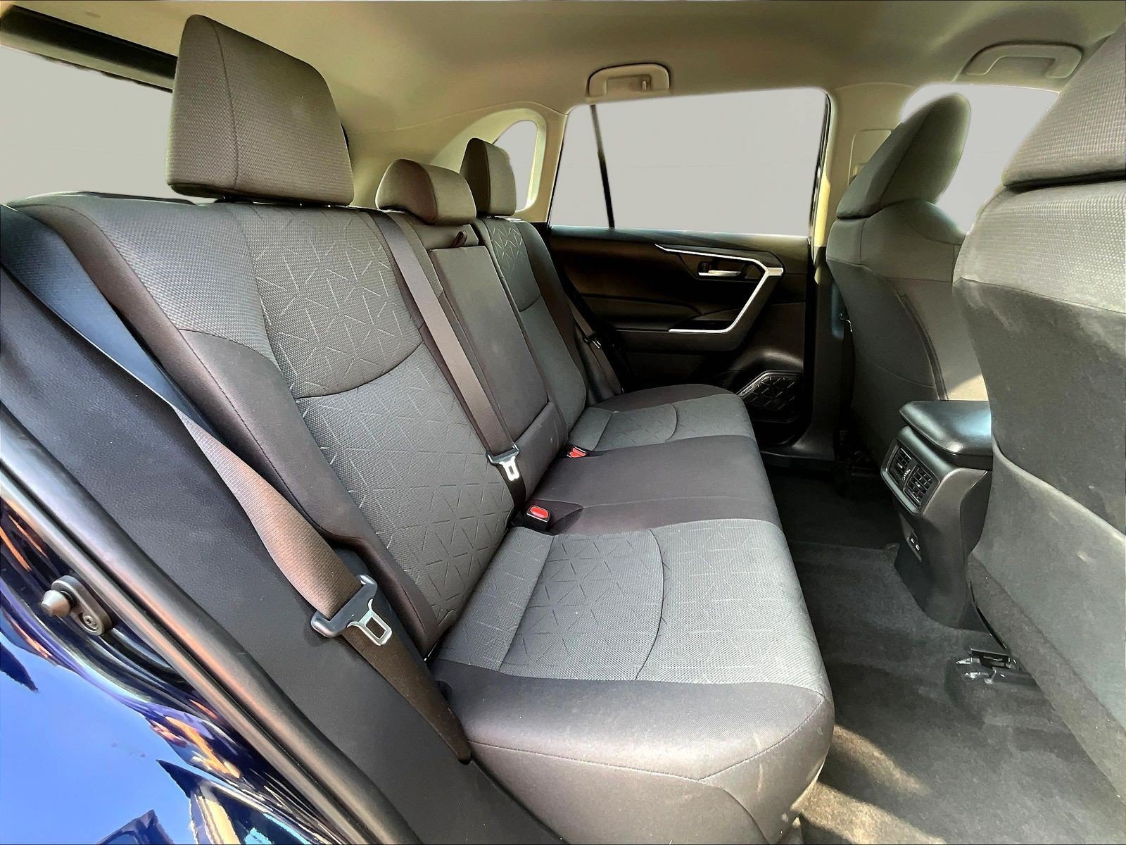 Used 2023 Toyota RAV4 XLE w/ XLE Grade Weather Package AWD/4WD image 25