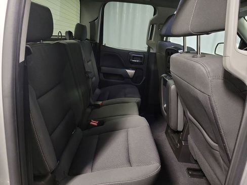 Used 2019 Chevrolet Silverado 1500 LT w/ All Star Edition image 22