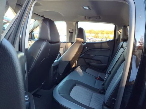 Certified 2022 Chevrolet Colorado Z71 w/ Safety Package image 18