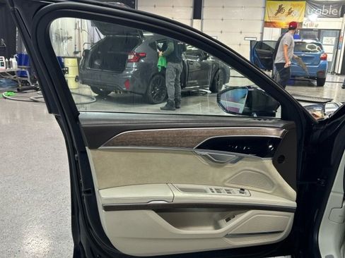 Used 2021 Audi A8 L 3.0T w/ Luxury Package image 11