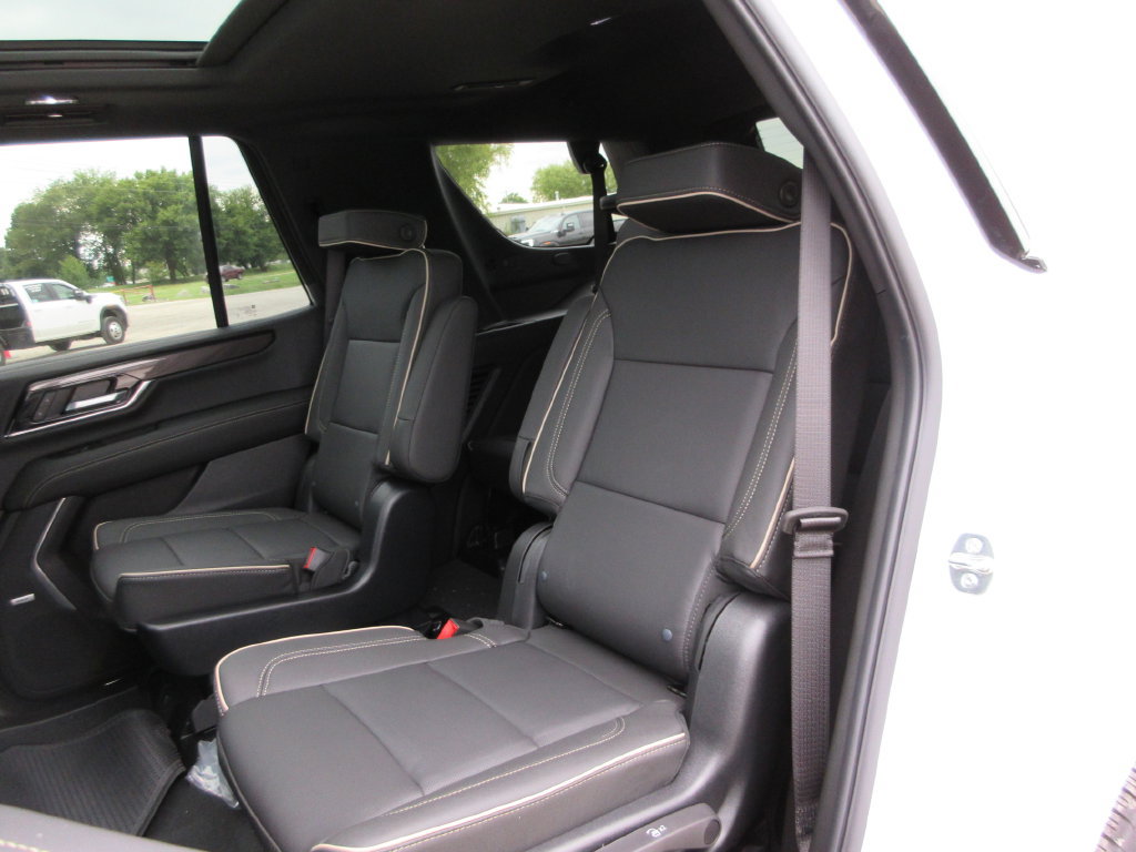 New 2027 GMC Yukon Elevation w/ Technology Package AWD/4WD image 10