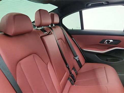 Used 2025 BMW 330i xDrive Sedan image 26