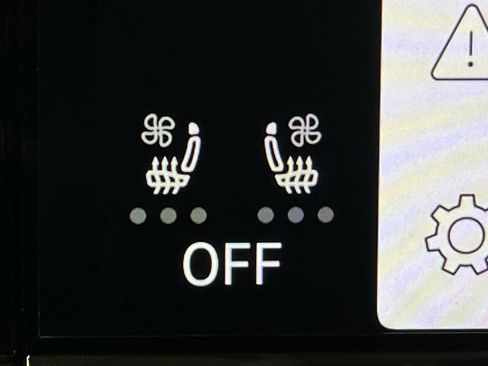 Used 2024 Volkswagen Atlas SE image 7