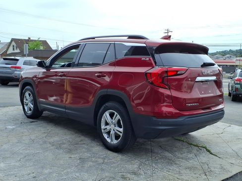 Used 2019 GMC Terrain SLE w/ Driver Convenience Package AWD/4WD image 4