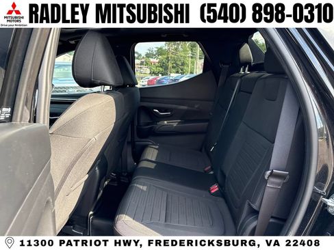 Used 2023 Hyundai Santa Cruz Night AWD/4WD image 12
