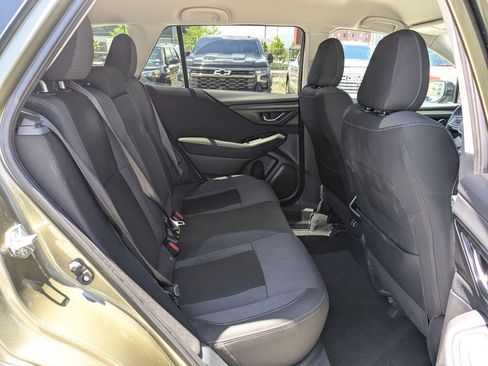Used 2025 Subaru Outback Premium w/ Popular Package #1 AWD/4WD image 26