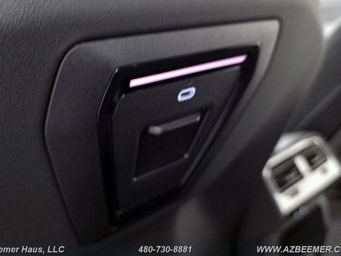 Used 2026 BMW 530i w/ M Sport Package RWD image 32