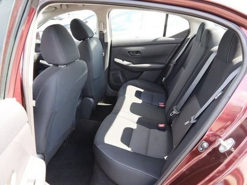 Certified 2025 Nissan Sentra SV FWD image 9