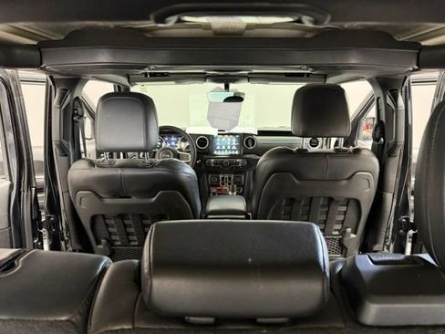Used 2022 Jeep Wrangler Unlimited Rubicon 4xe w/ Cold Weather Group AWD/4WD image 30