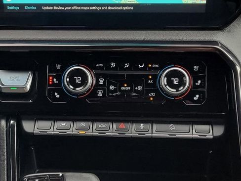 Used 2022 GMC Sierra 1500 AT4 image 22