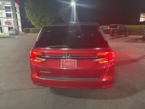 Used 2022 Honda Odyssey EX-L image 5