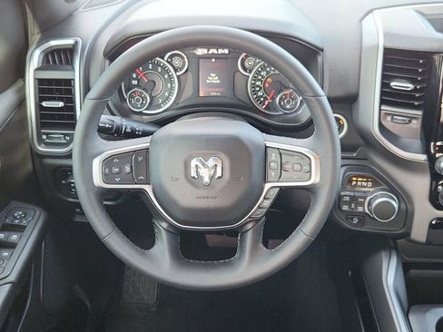 Used 2025 RAM 1500 Big Horn AWD/4WD image 12