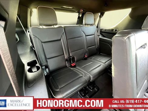 Used 2023 GMC Yukon SLT image 26