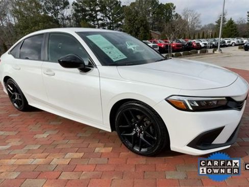 Certified 2023 Honda Civic Sport image 3