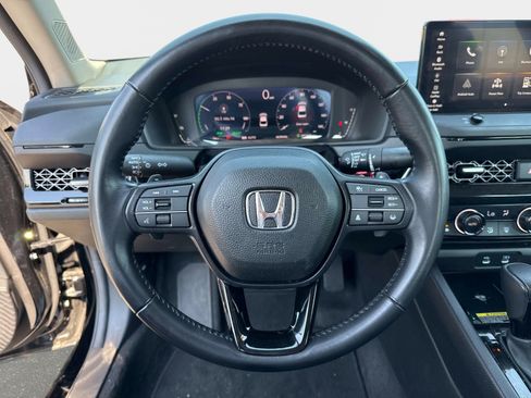 Used 2025 Honda Accord EX-L image 26