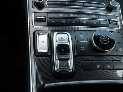 Used 2023 Hyundai Santa Fe SEL FWD image 19