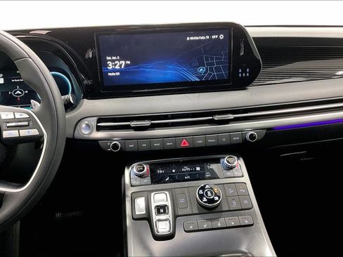 Used 2025 Hyundai Palisade Calligraphy image 8