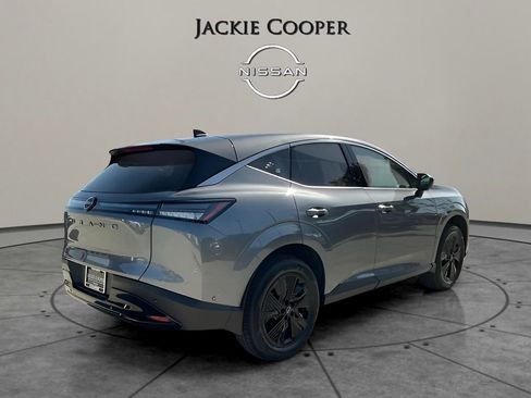 Certified 2025 Nissan Murano SV w/ Cargo Package image 4