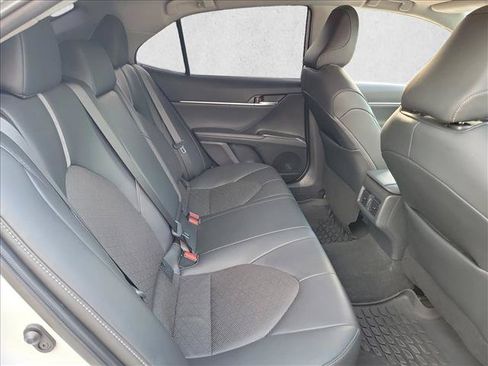 Used 2023 Toyota Camry XSE FWD image 16