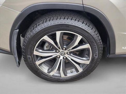 Used 2018 Lexus RX 450h AWD w/ Premium Package image 9