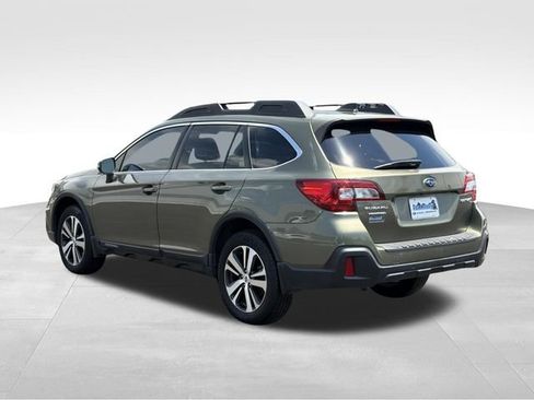 Used 2018 Subaru Outback 2.5i Limited AWD/4WD image 6