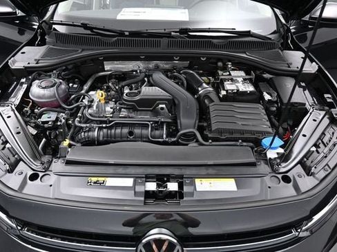 New 2026 Volkswagen Jetta SE FWD image 15