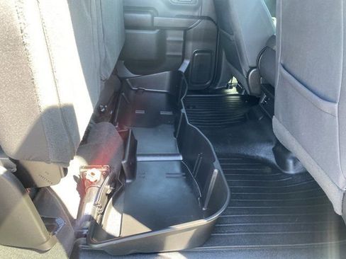Used 2023 Chevrolet Silverado 1500 Custom AWD/4WD image 16