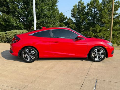 Used 2016 Honda Civic EX-T image 7