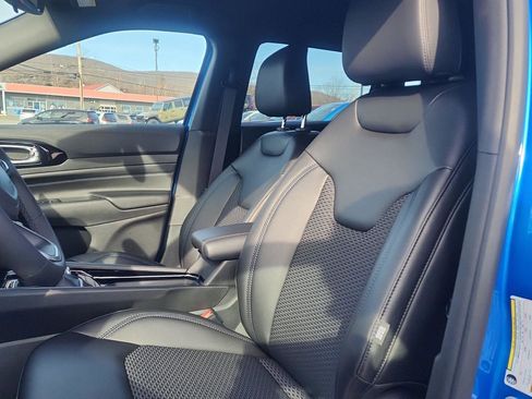 New 2026 Jeep Compass Latitude image 12