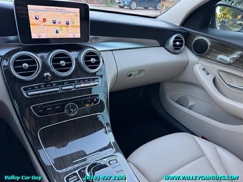 Used 2015 Mercedes-Benz C 300 4MATIC Sedan image 17
