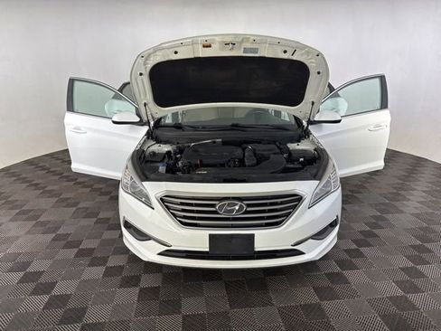 Used 2016 Hyundai Sonata SE FWD image 11