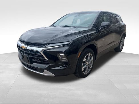 Used 2023 Chevrolet Blazer LT image 8
