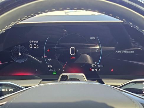 New 2026 Cadillac Optiq V image 27