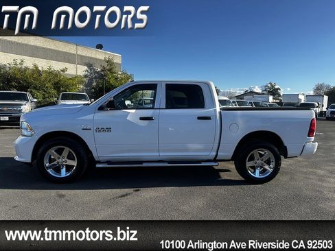 Used 2017 RAM 1500 Express w/ Express Value Package image 3