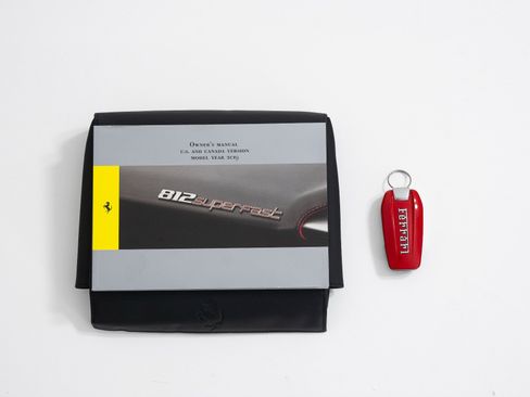 Used 2019 Ferrari 812 Superfast RWD image 41