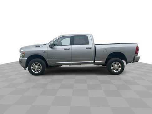 Used 2024 RAM 2500 Laramie AWD/4WD image 6