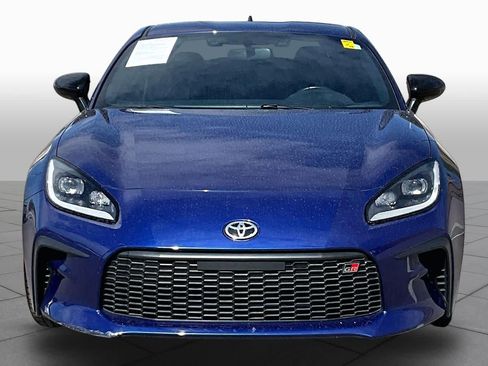 Used 2024 Toyota GR86 Premium w/ Performance Package RWD image 4