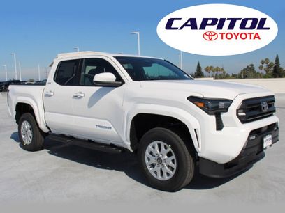New 2025 Toyota Tacoma SR5
