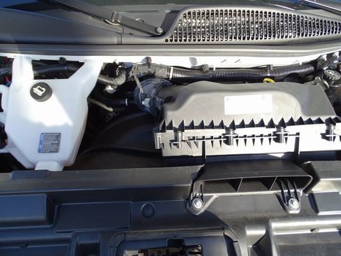 Used 2024 Chevrolet Express 2500 w/ Driver Convenience Package image 27