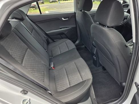 Used 2022 Kia Rio S w/ Technology Package FWD image 15