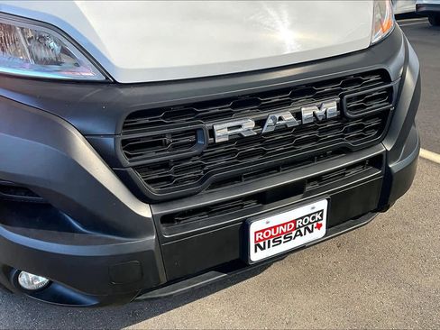 Used 2024 RAM ProMaster 2500 w/ Premium Convenience Group image 29