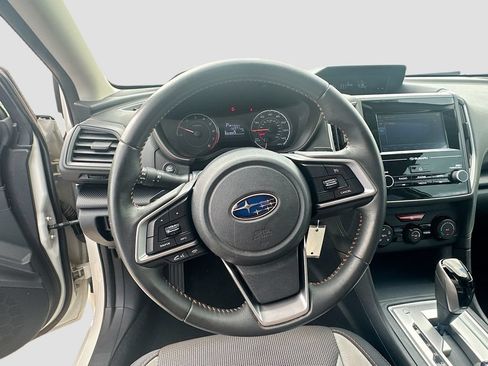 Used 2018 Subaru Crosstrek 2.0i Premium AWD/4WD image 11