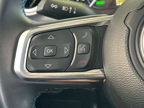 Used 2023 Jeep Wrangler Unlimited Rubicon 4xe AWD/4WD image 28