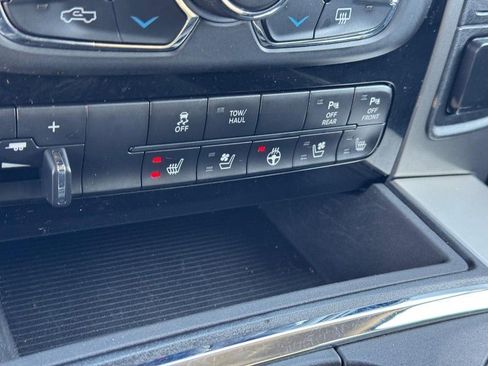 Used 2018 RAM 2500 Laramie w/ Sport Appearance Group image 21