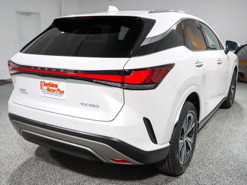Used 2023 Lexus RX 350 Premium w/ Accessory Package (Z1) FWD image 7